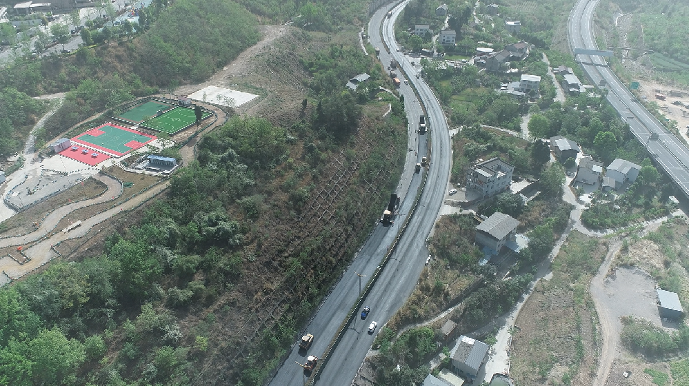 長道如弦，撥啟新章——G108線利州區(qū)瓷窯鋪至天立學(xué)校路口段大修工程項(xiàng)目建設(shè)側(cè)記